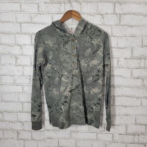 Maurices half button down camo sweatshirt